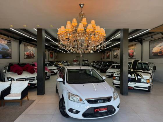 FORD FOCUS 1.6 GLX 16V FLEX 4P MANUAL